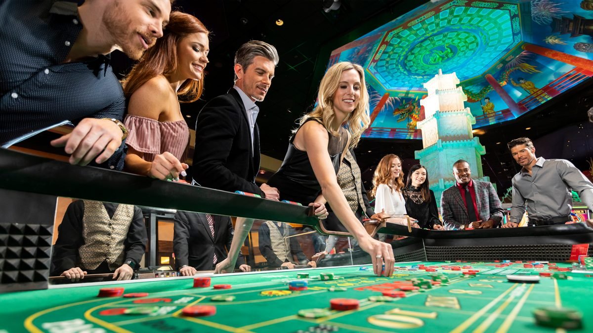 Insider Tips for Success in Online Live Casino Games