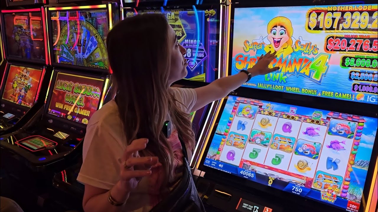 The Evolution and Thrill of Online Slots Games